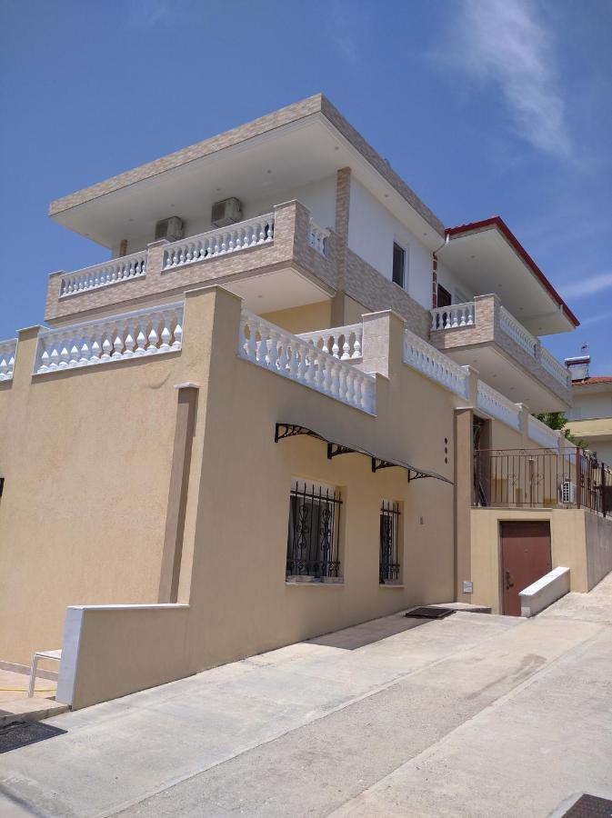Apartments Vladimir Агиос Николаос Екстериор снимка