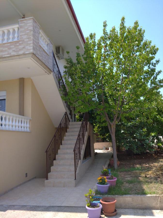 Apartments Vladimir Агиос Николаос Екстериор снимка