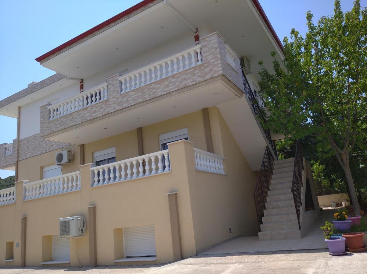 Apartments Vladimir Агиос Николаос Екстериор снимка