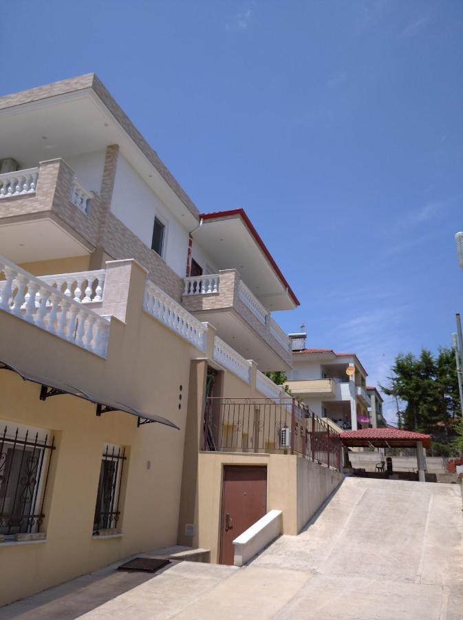 Apartments Vladimir Агиос Николаос Екстериор снимка
