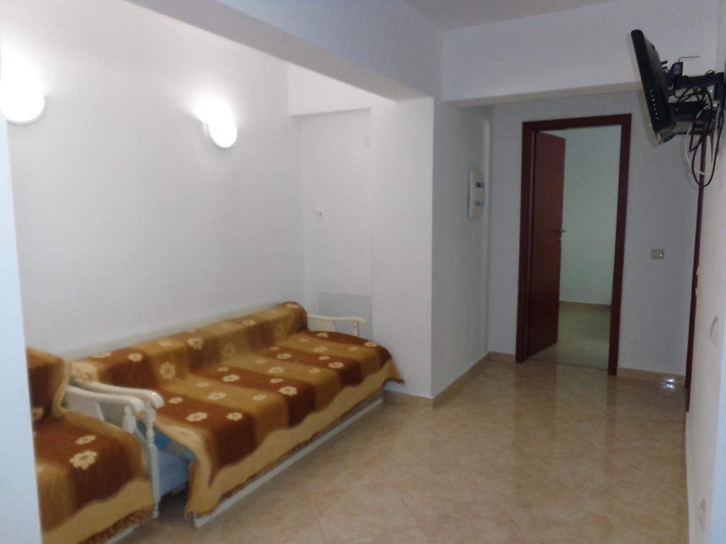 Apartments Vladimir Агиос Николаос Екстериор снимка