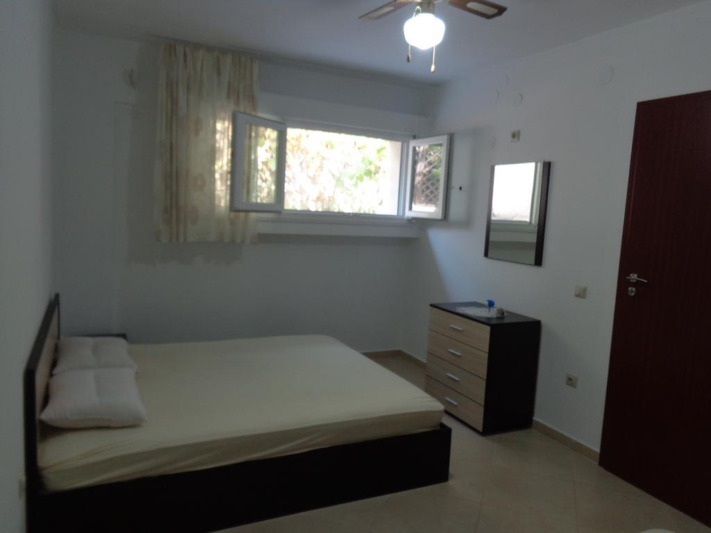 Apartments Vladimir Агиос Николаос Екстериор снимка