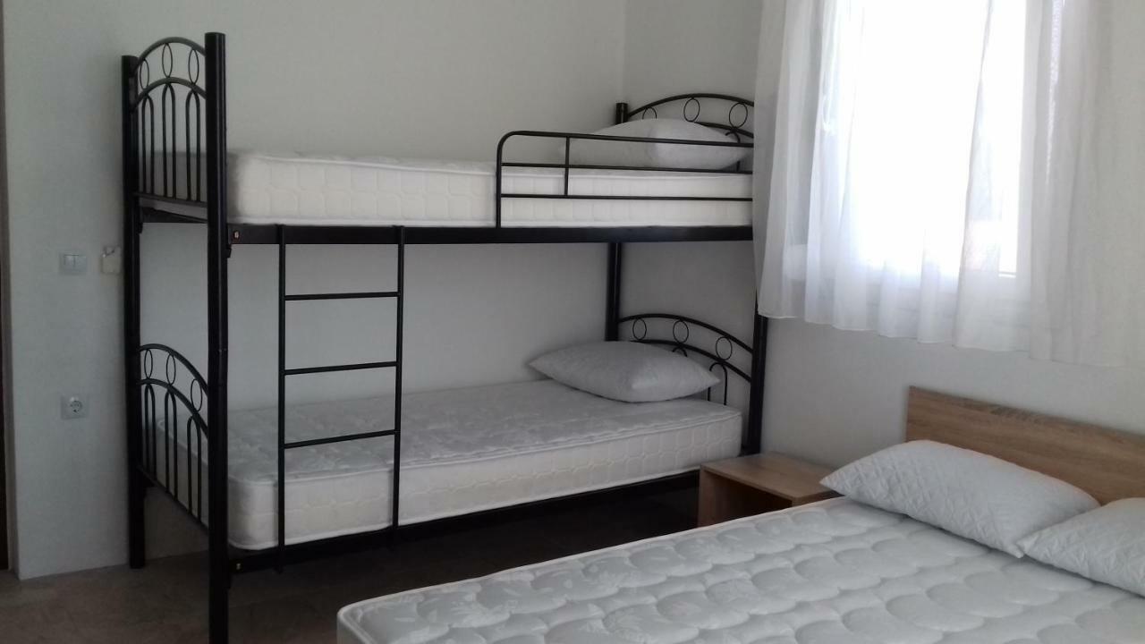 Apartments Vladimir Агиос Николаос Екстериор снимка