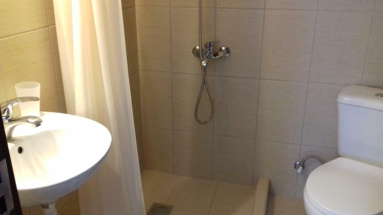Apartments Vladimir Агиос Николаос Екстериор снимка