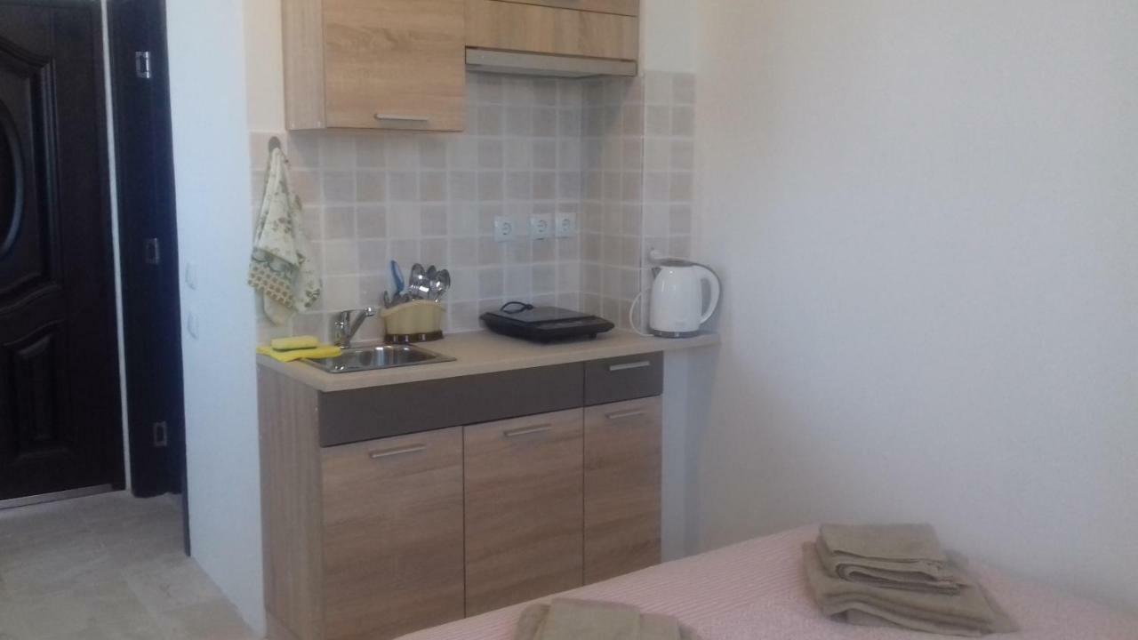 Apartments Vladimir Агиос Николаос Екстериор снимка